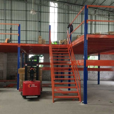 قفسه طبقه های نیم طبقه سفارشی Odm 3000 کیلوگرمی با ساختار فولادی